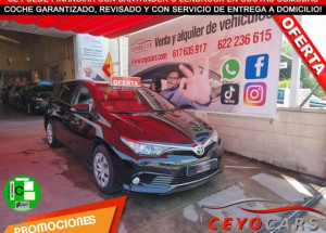 TOYOTA - Auris - Touring Sports 115D Active