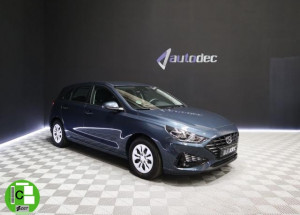 HYUNDAI - i30 - 5p 1.5 DPI 81 kWEssence