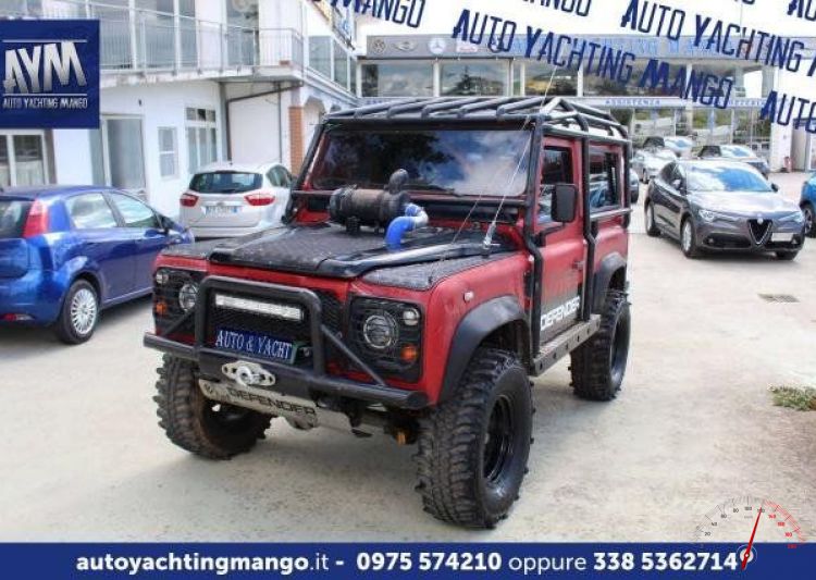 Land Rover Defender 2.5D Turbo Spettacolare