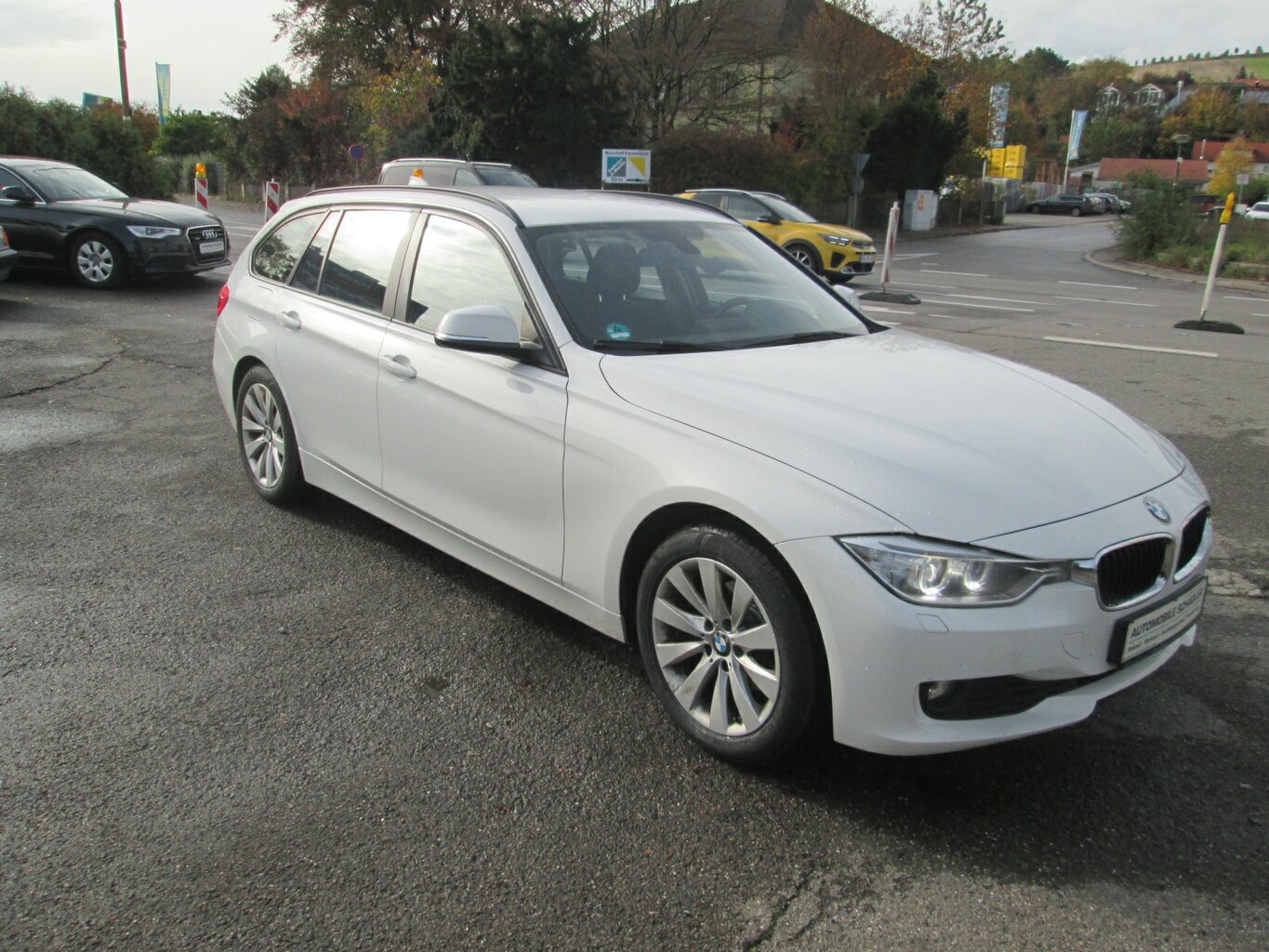 BMW 316 Touring i ~ Navi ~