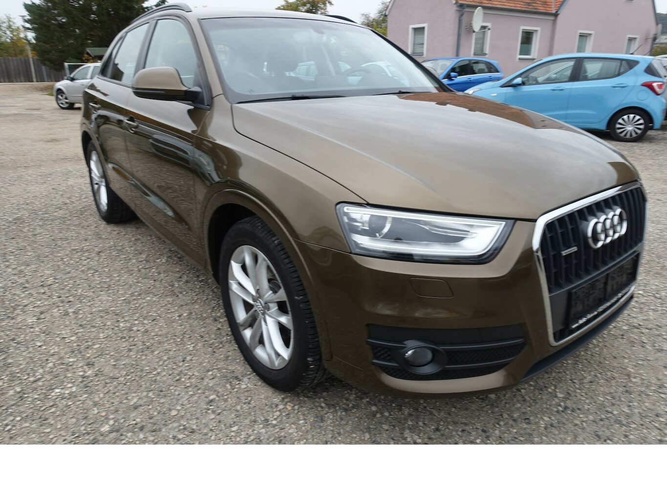 Audi Q3 2.0 TDI quattro Bi-Xenon Navi PDC S-Line 8x Alu