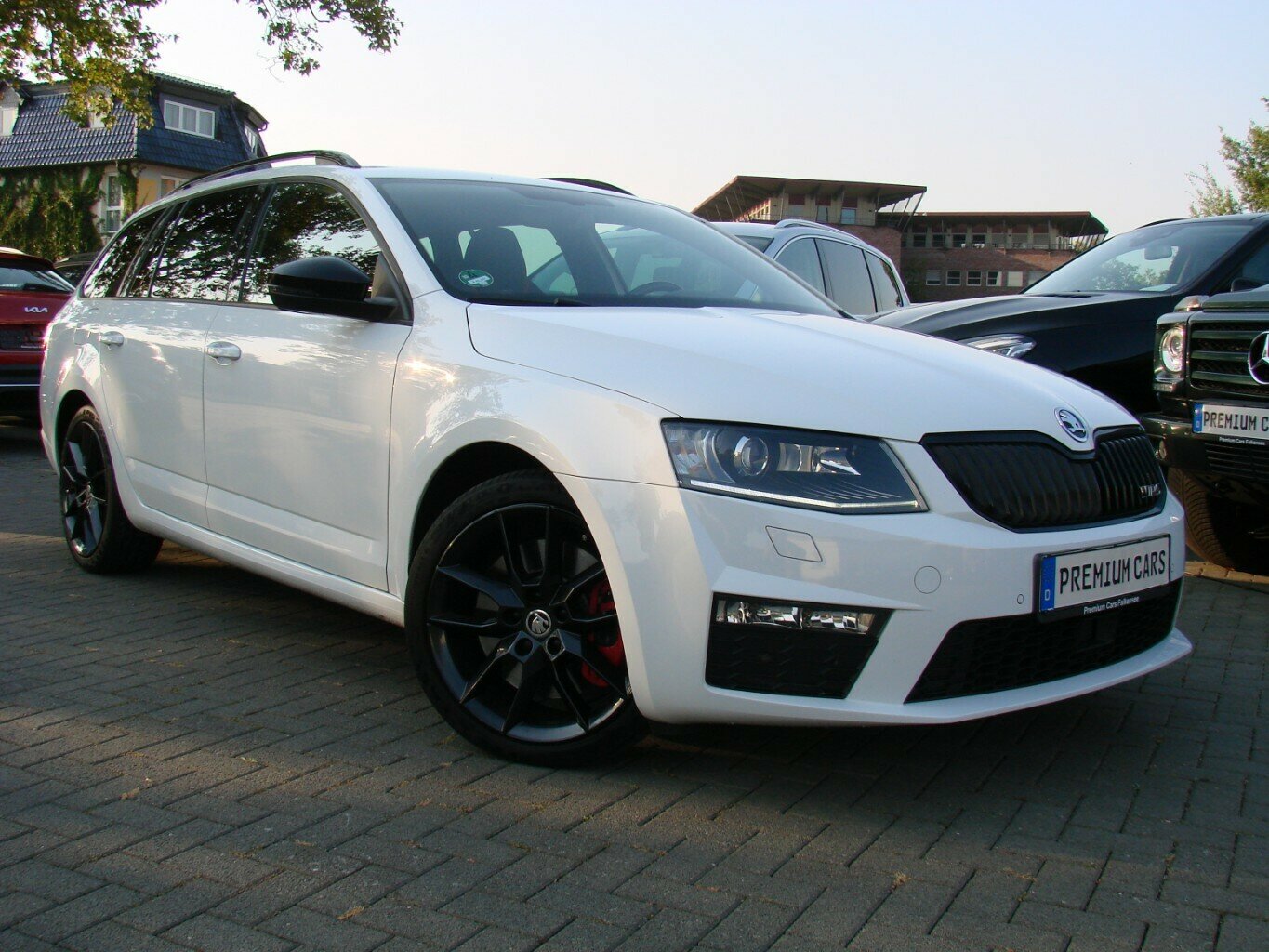 Skoda Octavia 2 0TFSI RS ACC Memory Kessy Kamera AHK Columbus Xenon